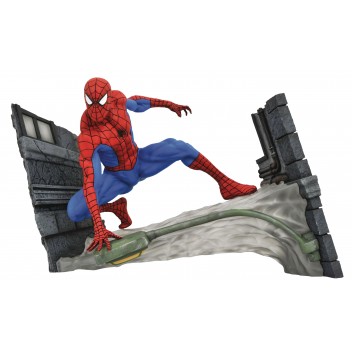 MARVEL COMIC GALLERY - SPIDER-MAN "WEBBING" PVC DIORAMA
